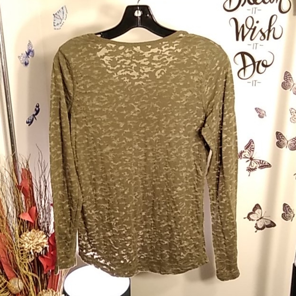 Women's Mudd Shirt - Picture 3 of 4